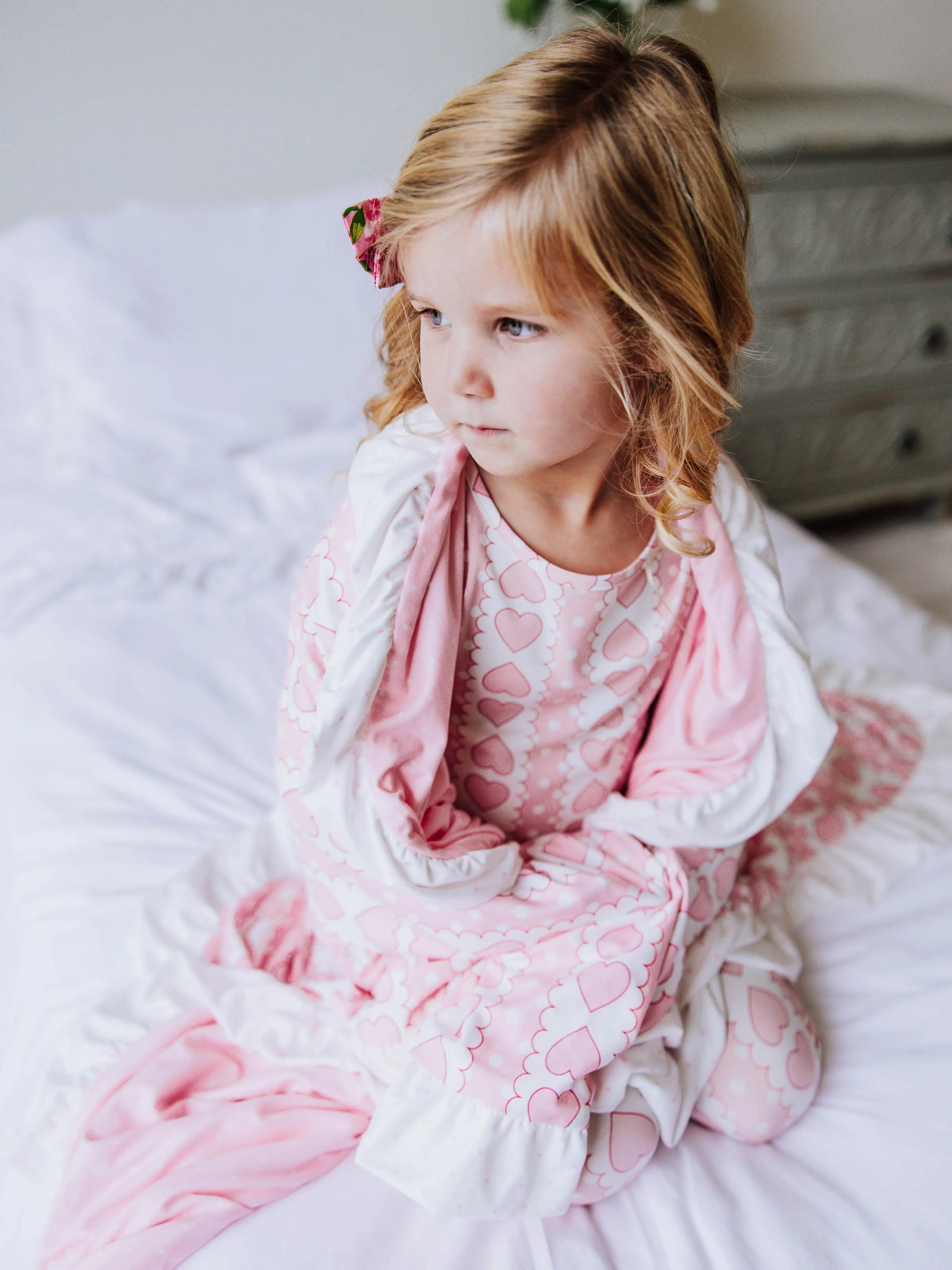 Dreamer Ruffled Blanket - Mirrored Hearts