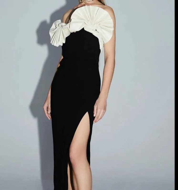 Fan Away Bandage Midi Dress