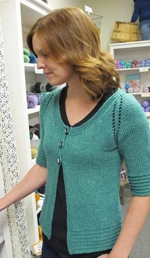 Knitting Pure & Simple Short Sleeved 3 Button Cardigan Pattern