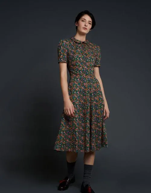 LIBERTY • Bella Tea Dress Sewing Pattern (UK14 - 22)