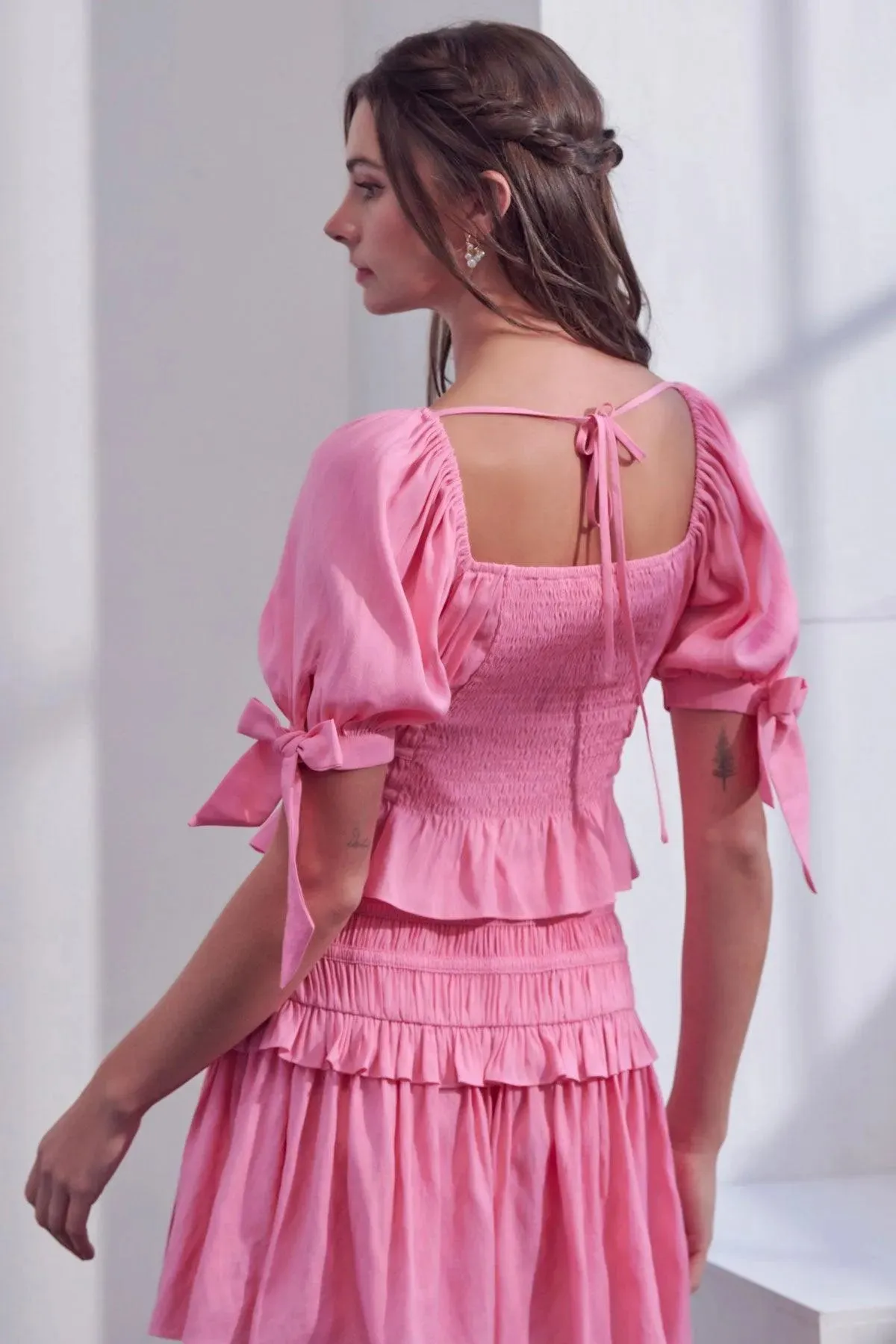 Western Boho Smocked Back Tie V-Wire Peplum Top